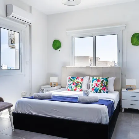 Phoenix 2-bedroom *